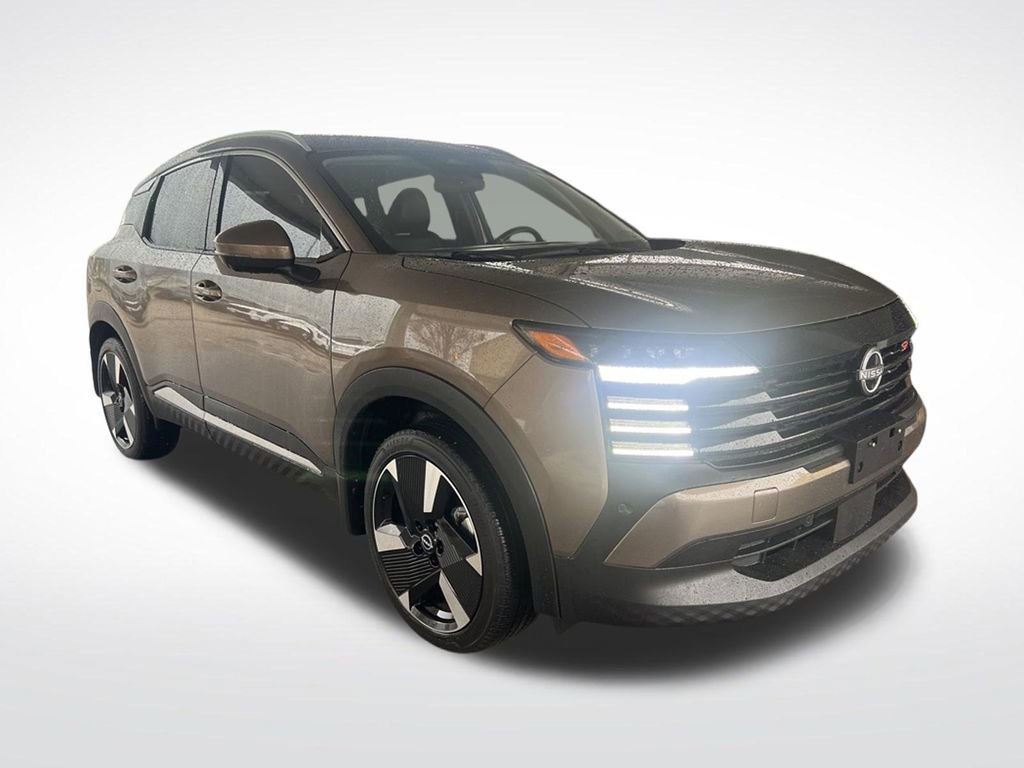 Certified 2025 Nissan Kicks SR AWD/4WD image 3