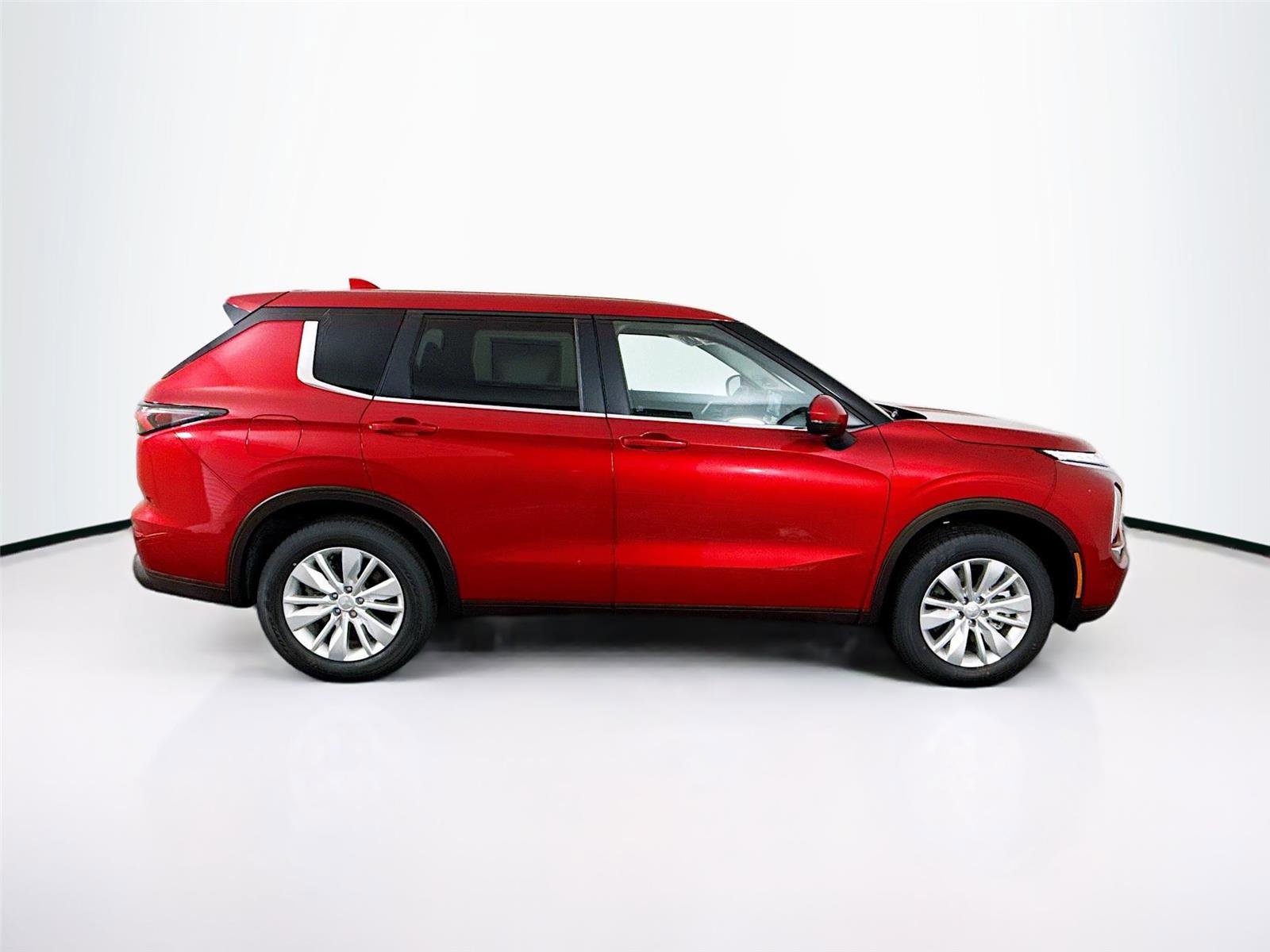 New 2026 Mitsubishi Outlander ES FWD image 30