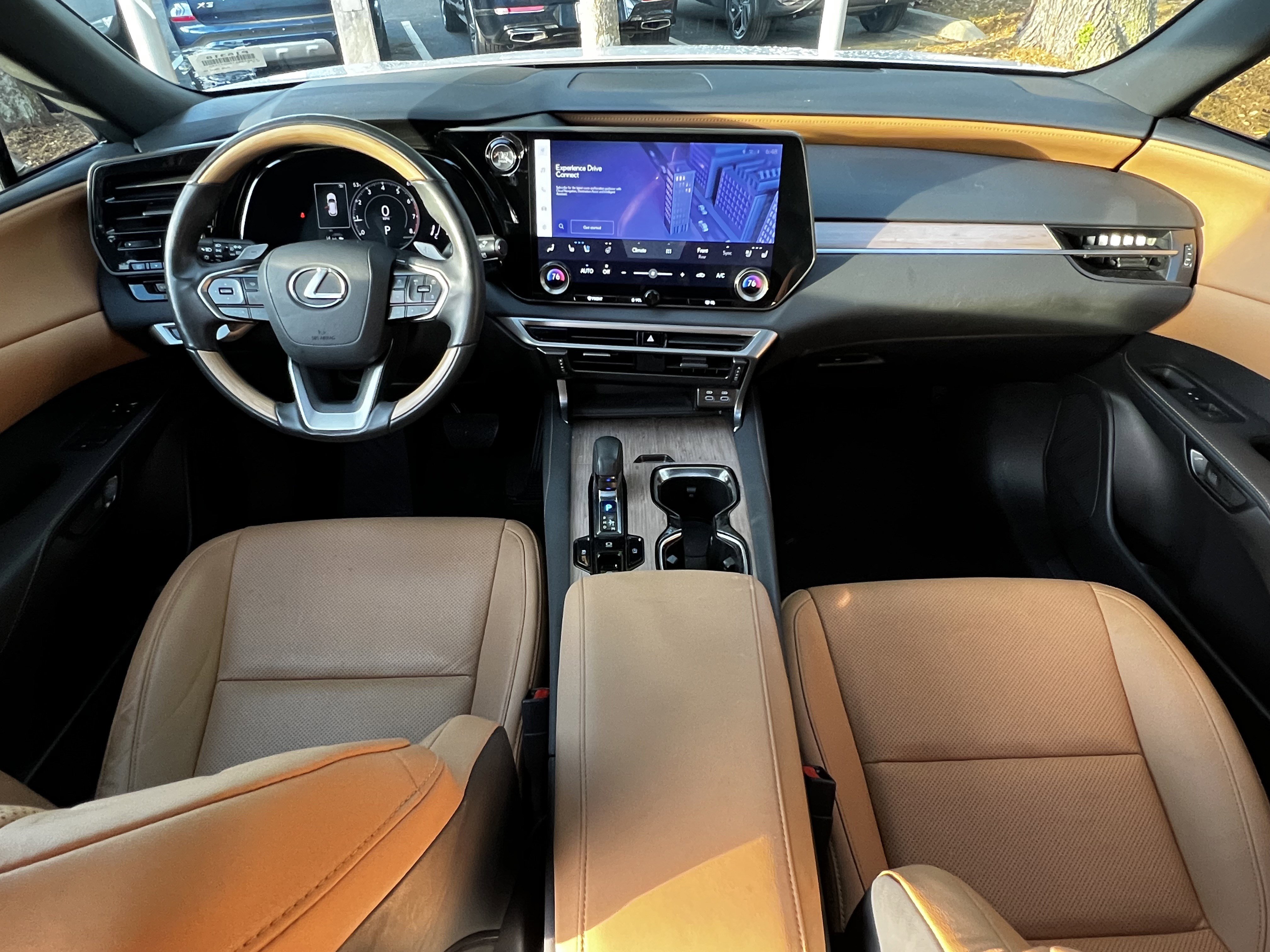 Used 2024 Lexus RX 350 Premium w/ Accessory Package (Z1) FWD image 33