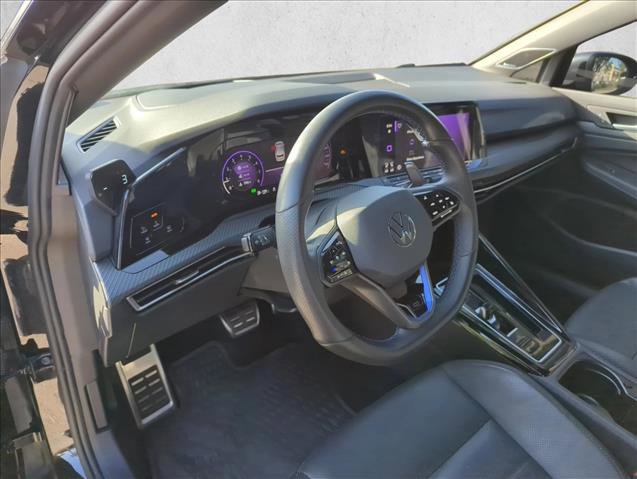 Used 2024 Volkswagen Golf R image 9