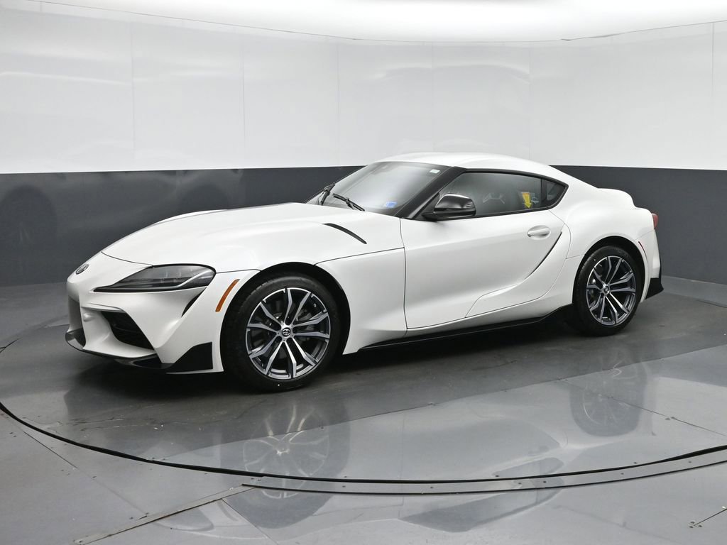 Used 2022 Toyota Supra RWD image 3