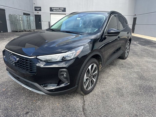 Used 2024 Ford Escape Platinum AWD/4WD image 7
