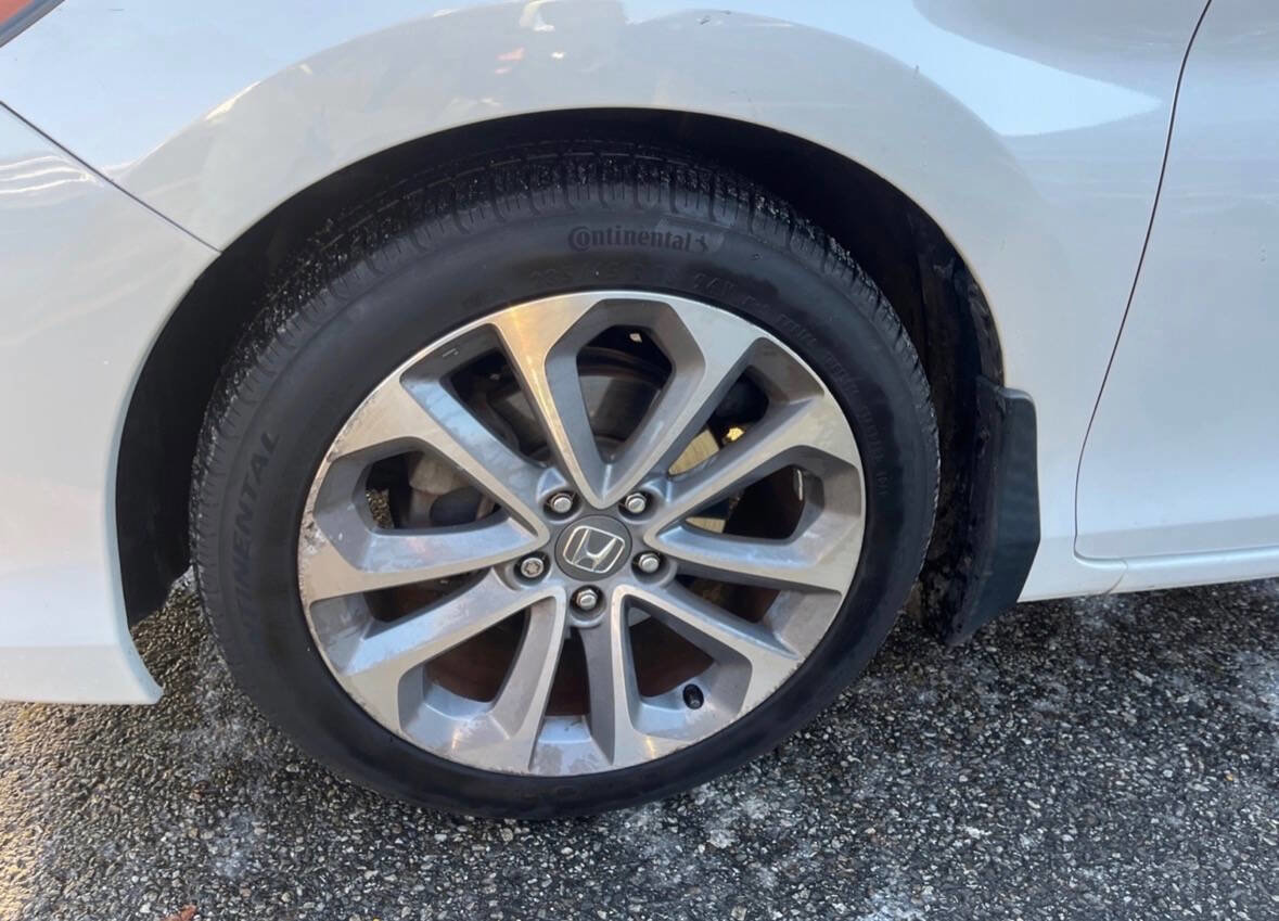 Used 2015 Honda Accord EX-L image 13