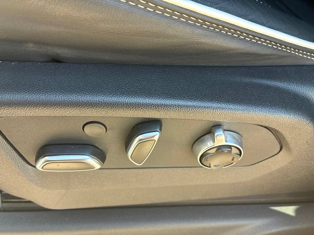 Used 2025 GMC Sierra 1500 AT4X AWD/4WD image 8
