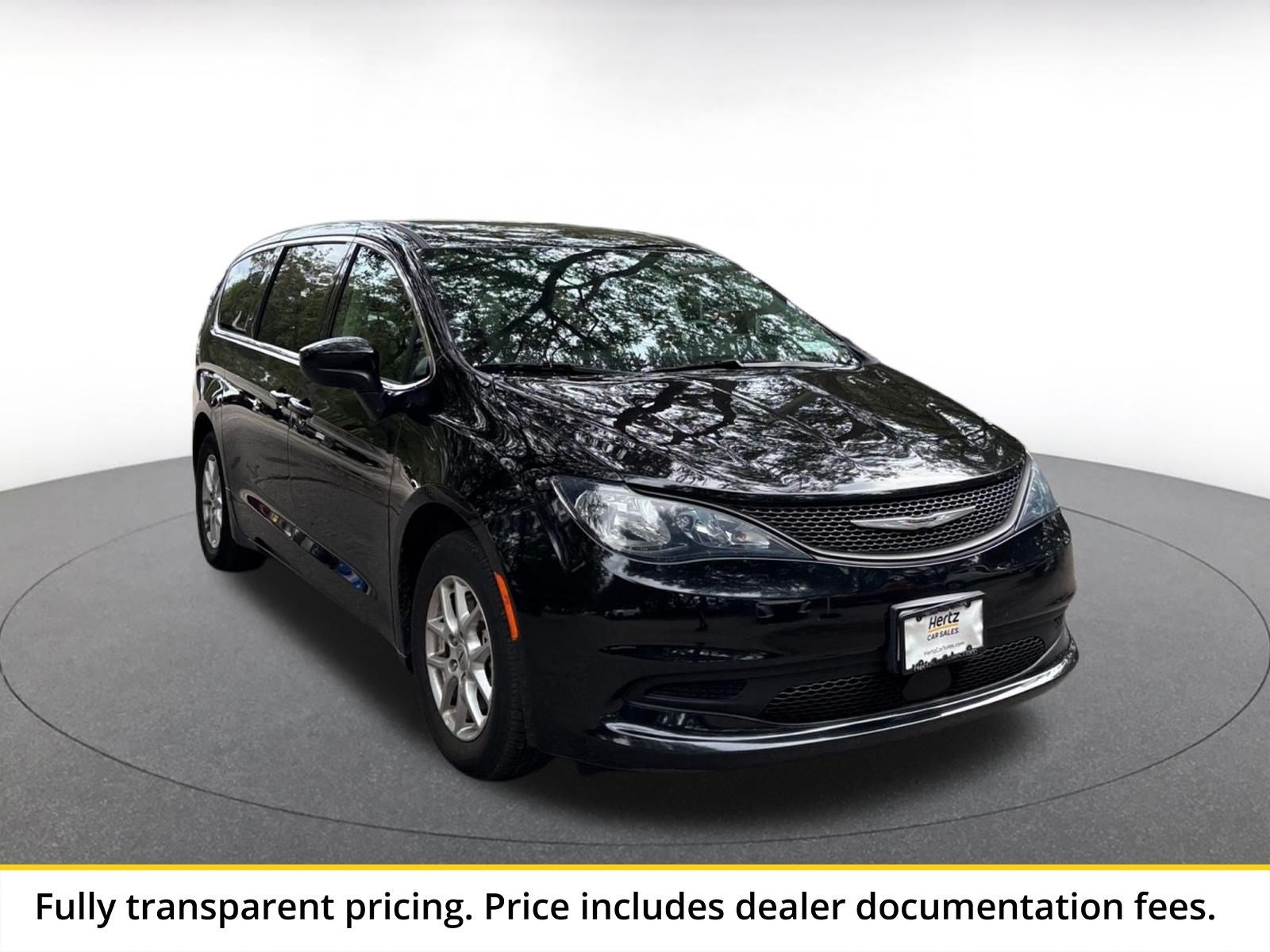 Used 2024 Chrysler Voyager LX FWD image 1