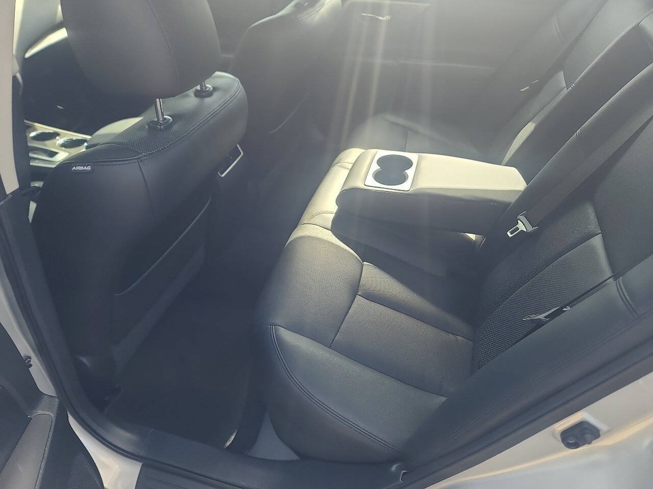 Used 2015 Nissan Altima 3.5 SL FWD image 13