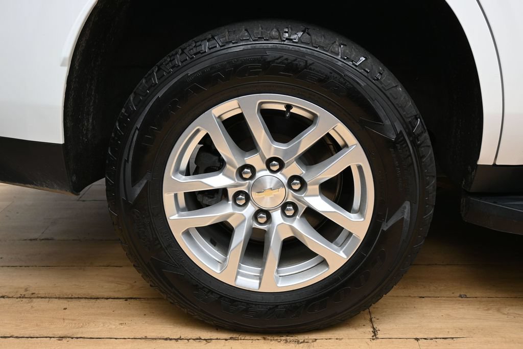 Used 2021 Chevrolet Tahoe LS AWD/4WD image 12