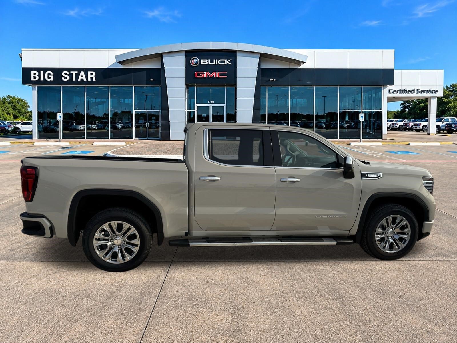 New 2026 GMC Sierra 1500 Denali w/ Technology Package RWD image 5