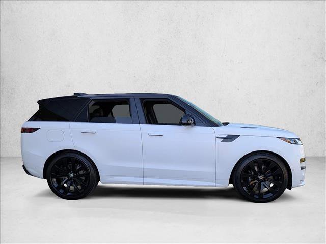 Certified 2025 Land Rover Range Rover Sport Dynamic SE image 4