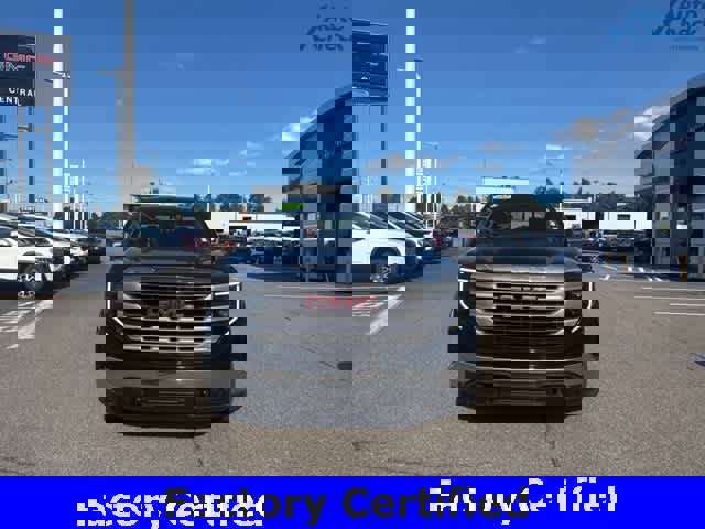 Certified 2022 GMC Sierra 1500 SLE w/ Preferred Package image 2