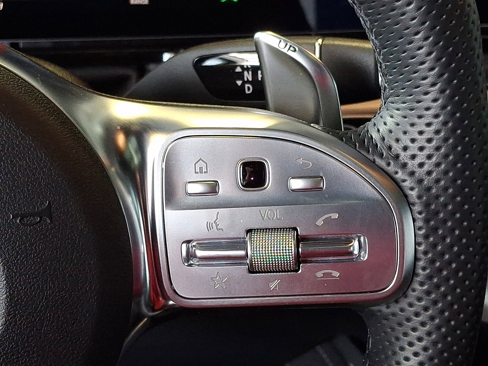 Certified 2024 Mercedes-Benz G 63 AMG 4MATIC image 22