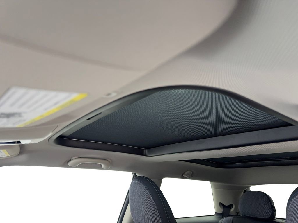 Used 2025 MINI Cooper S image 63