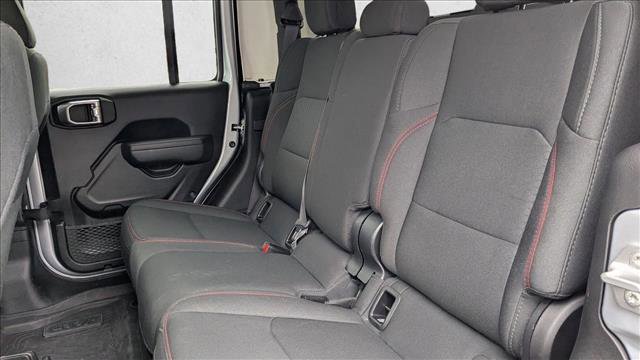 Used 2023 Jeep Gladiator Rubicon w/ Cold Weather Group image 24