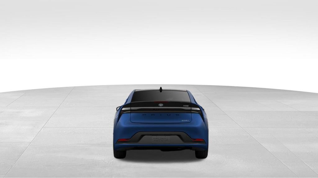 New 2025 Toyota Prius Plug-In Hybrid image 8