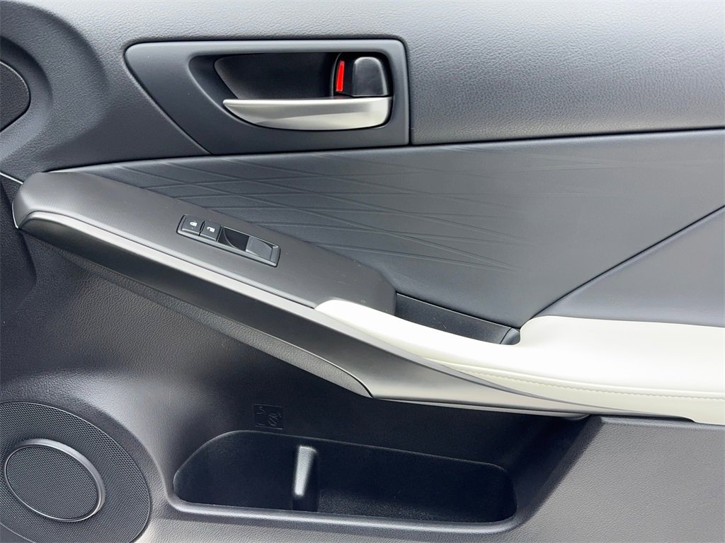 Used 2022 Lexus IS 350 F Sport w/ Accessory Package image 45
