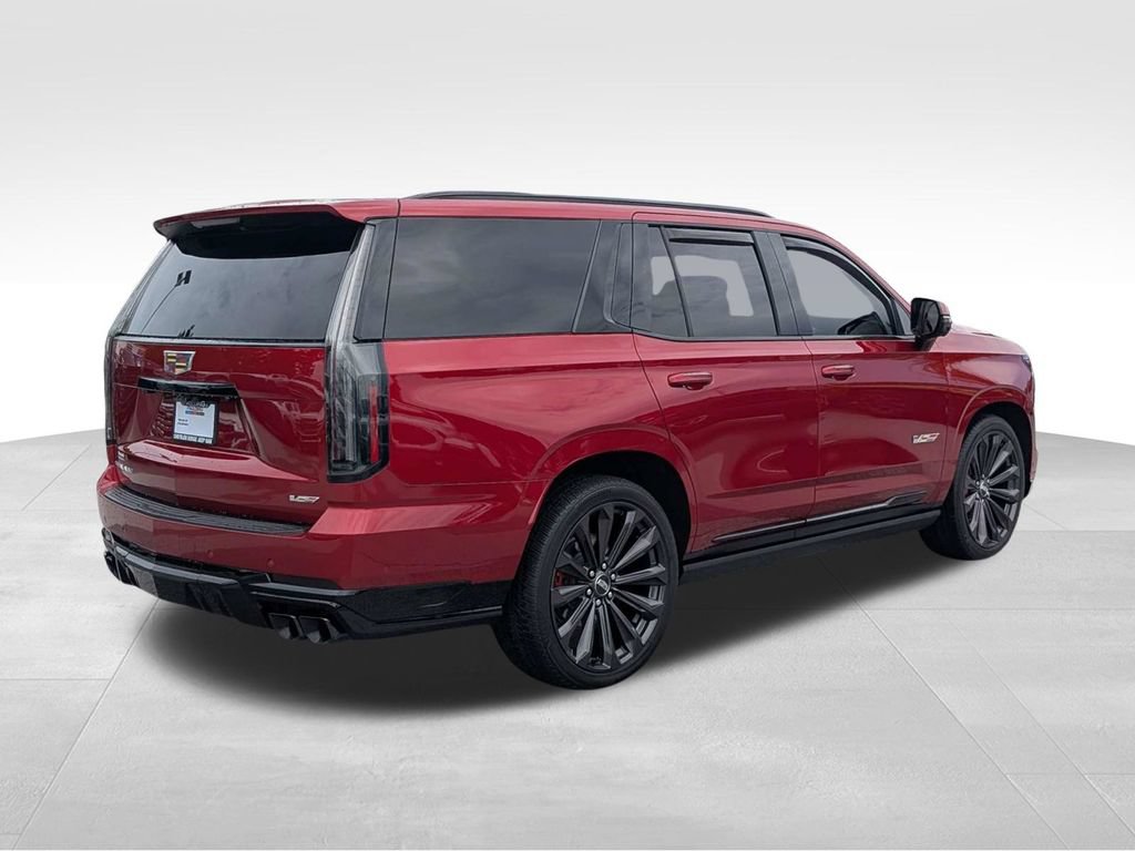 Used 2025 Cadillac Escalade V AWD/4WD image 4