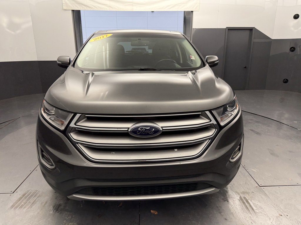 Used 2017 Ford Edge Titanium w/ Equipment Group 301A image 8