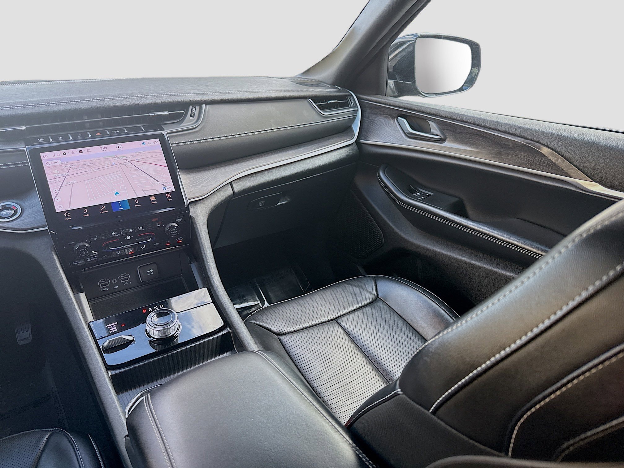 Used 2024 Jeep Grand Cherokee L Limited w/ Luxury Tech Group II image 20