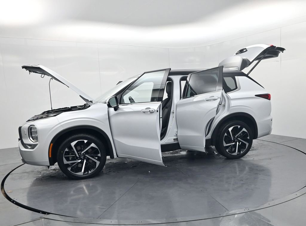 Used 2023 Mitsubishi Outlander SEL 40th Anniversary image 56