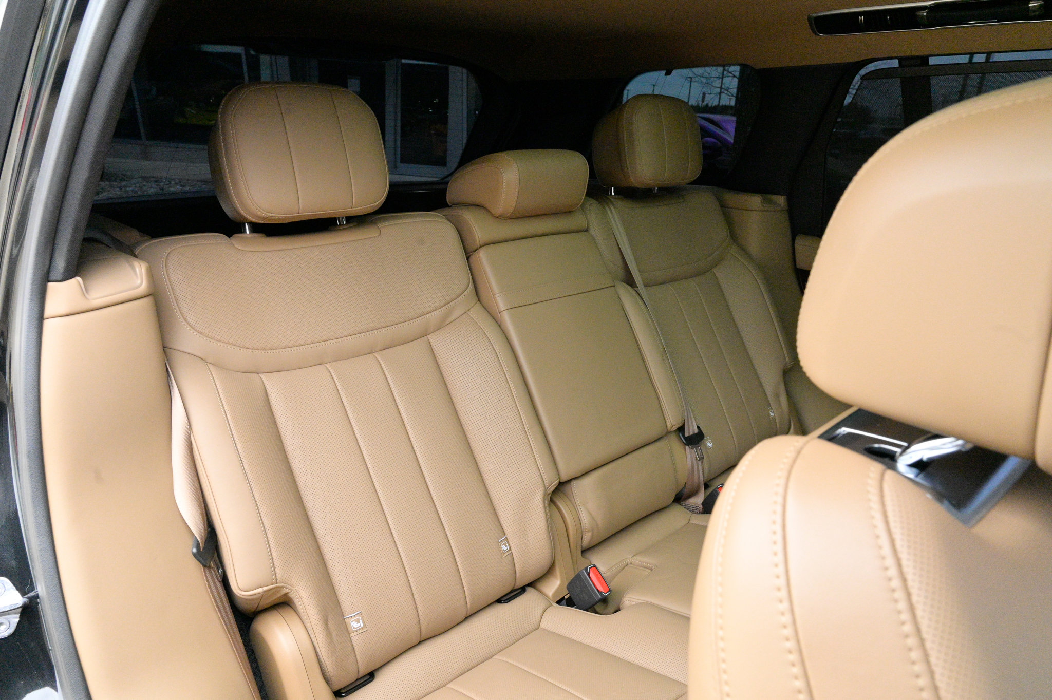 Used 2023 Land Rover Range Rover SE image 57