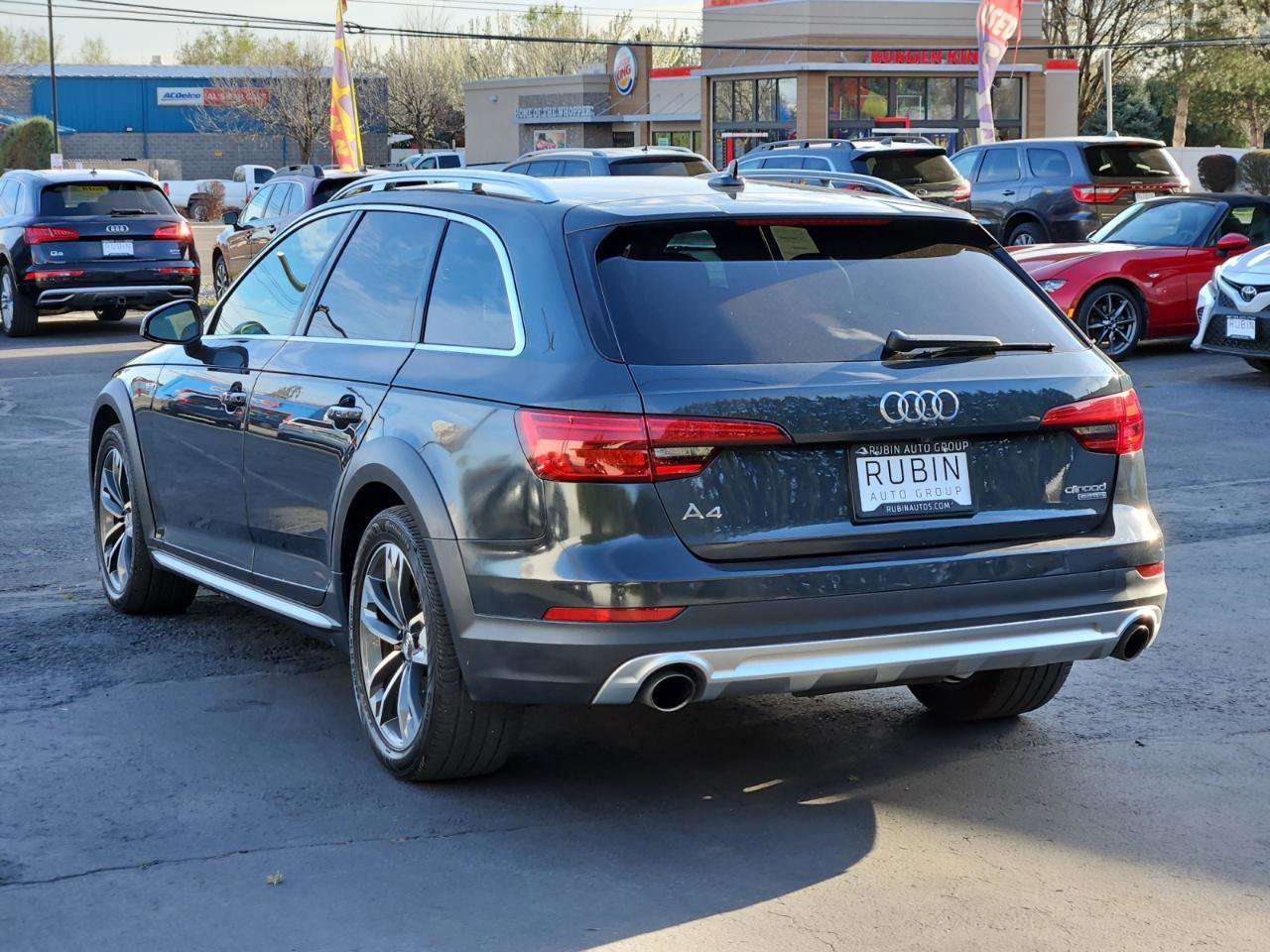 Used 2017 Audi A4 2.0T allroad Premium Plus w/ Technology Package image 17