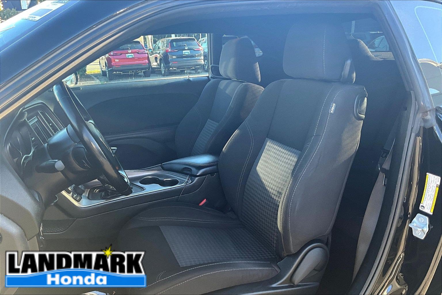 Used 2023 Dodge Challenger SXT RWD image 26