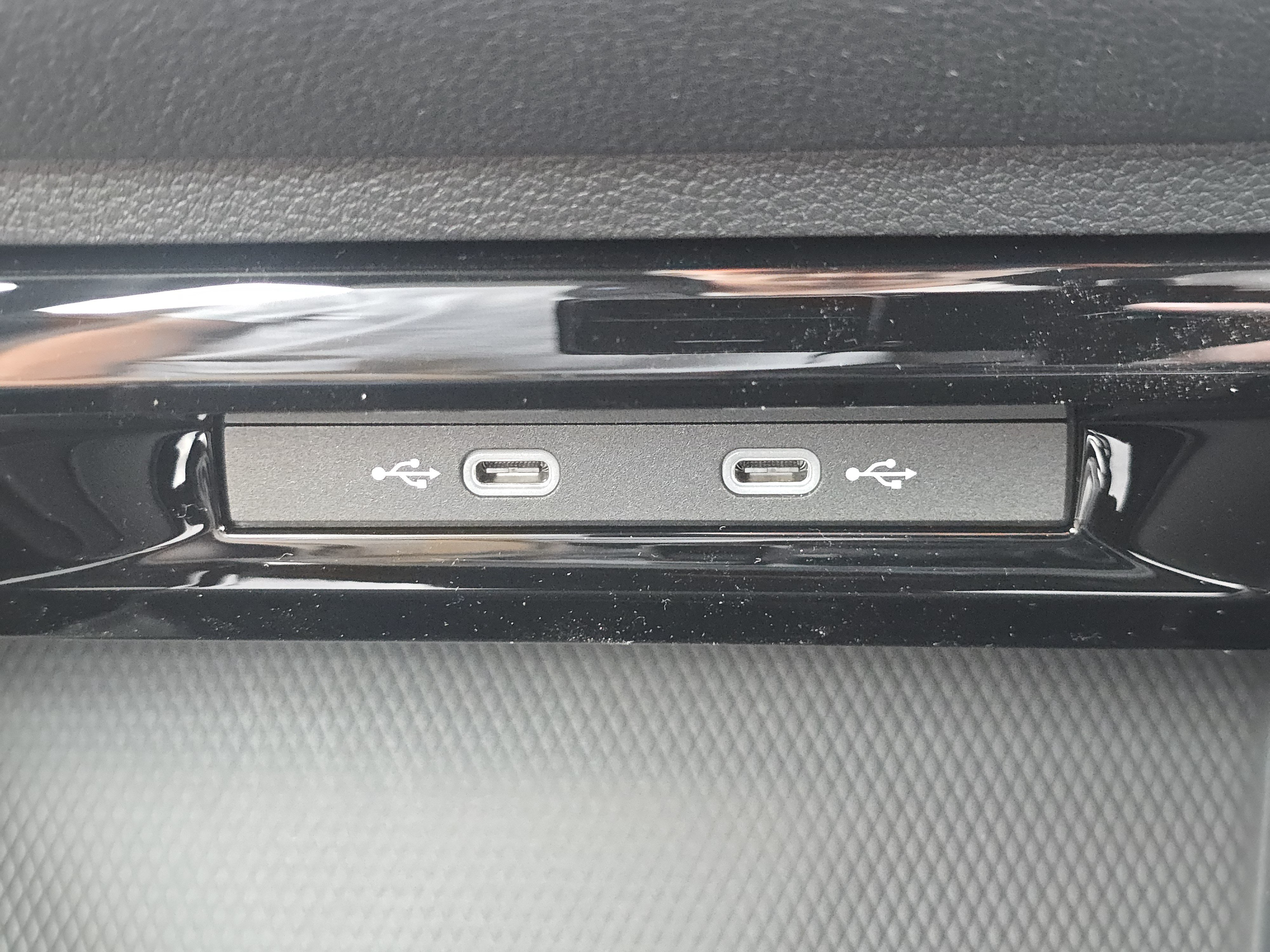 New 2026 Volkswagen GTI SE FWD image 27
