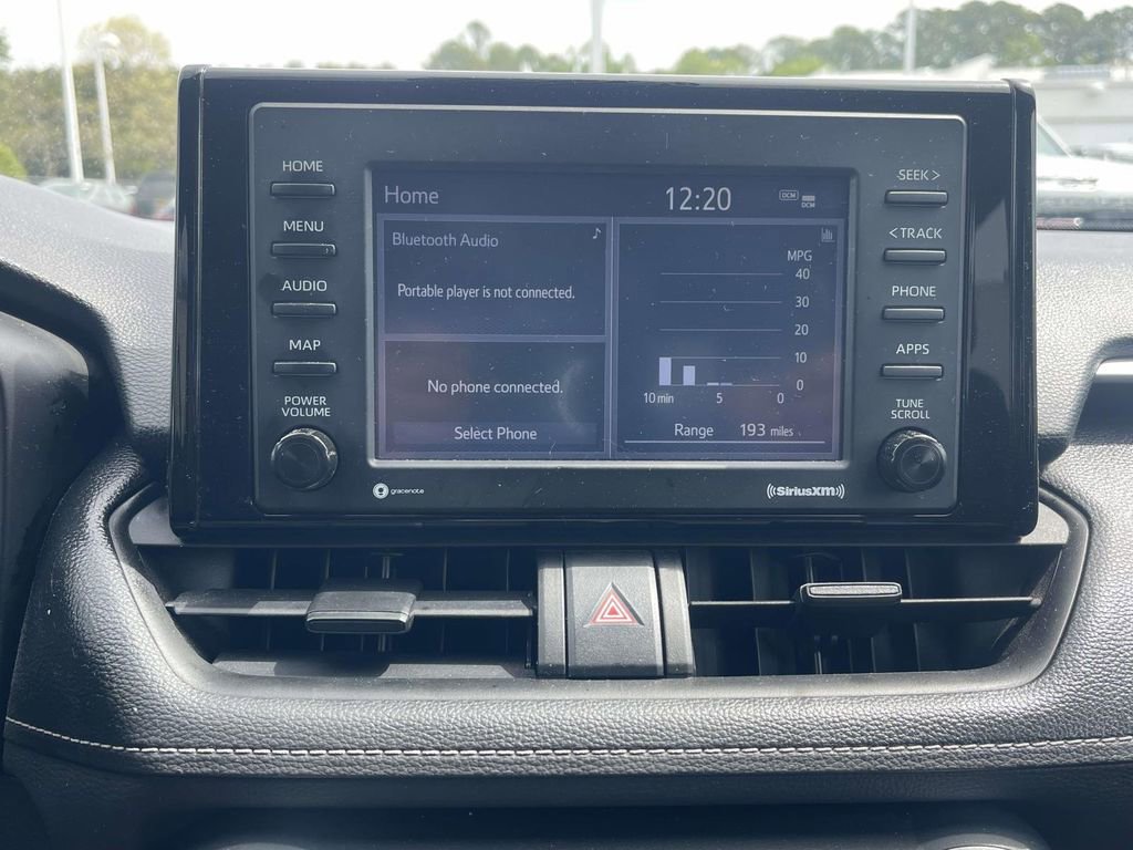 Used 2022 Toyota RAV4 LE image 27