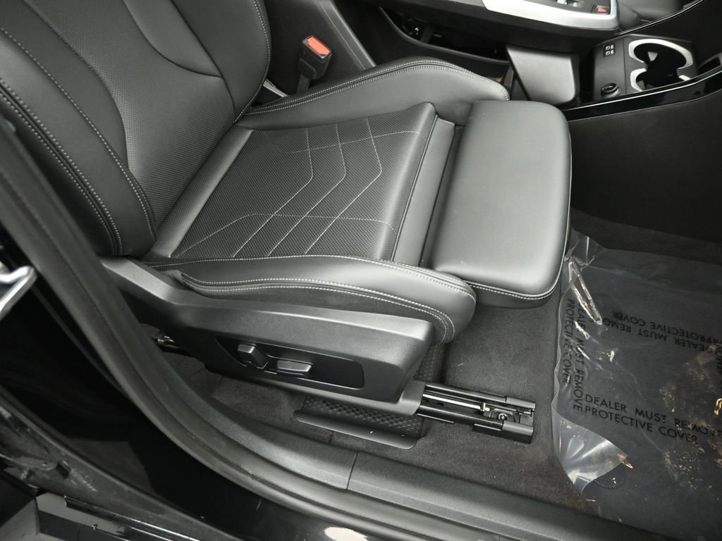 Used 2024 BMW X1 xDrive28i w/ M Sport Package image 32