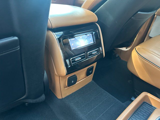 Used 2022 Lincoln Aviator Black Label w/ Dynamic Handling Package AWD/4WD image 30
