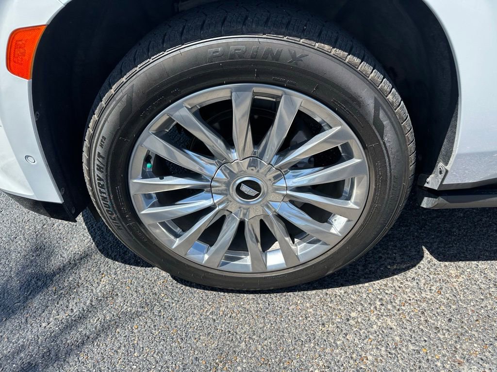 Used 2021 Cadillac Escalade Premium Luxury w/ Driver Assist Tech Package image 11