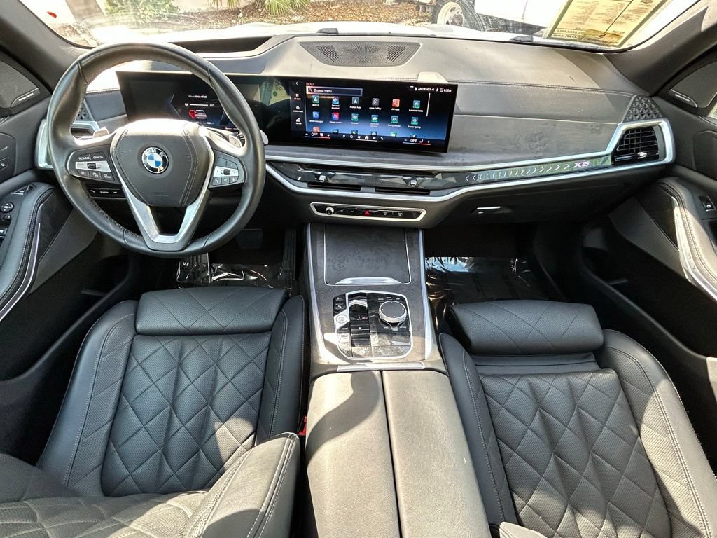 Used 2025 BMW X5 xDrive40i AWD/4WD image 10