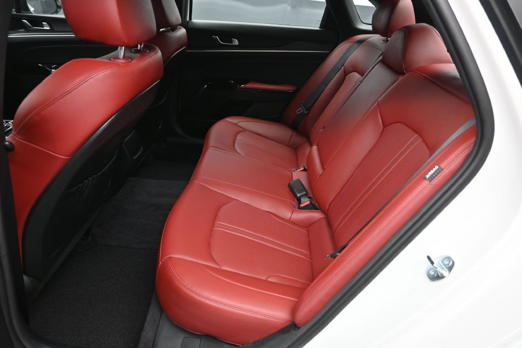 Certified 2026 Kia K5 GT-Line w/ GT-Line Red Interior Package AWD/4WD image 28