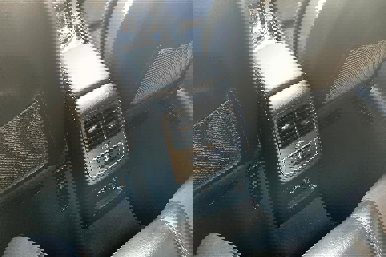 Used 2023 Audi S4 Premium Plus w/ Premium Plus Package image 36