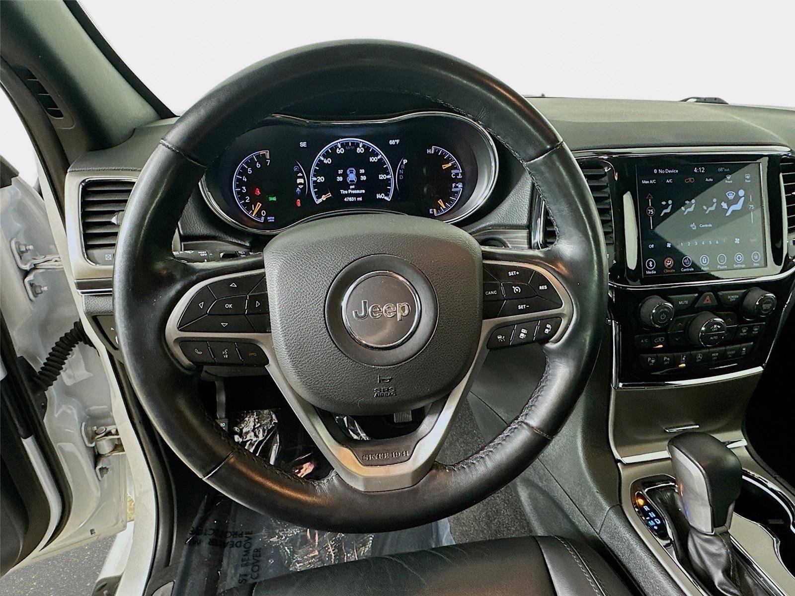 Certified 2022 Jeep Grand Cherokee Limited w/ Trailer Tow Group IV image 11