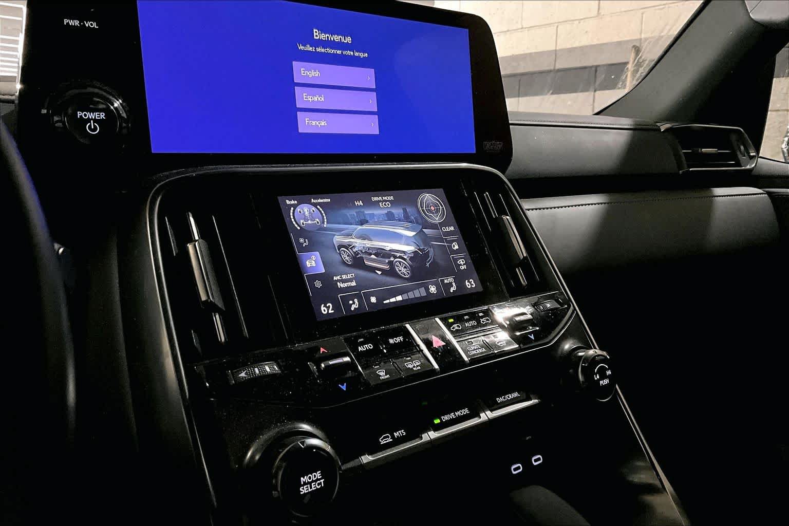 Used 2025 Lexus LX 700h Overtrail AWD/4WD image 36