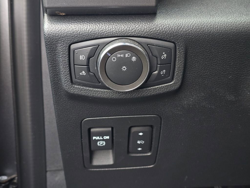 Used 2020 Ford F150 XLT w/ Equipment Group 301A Mid image 30