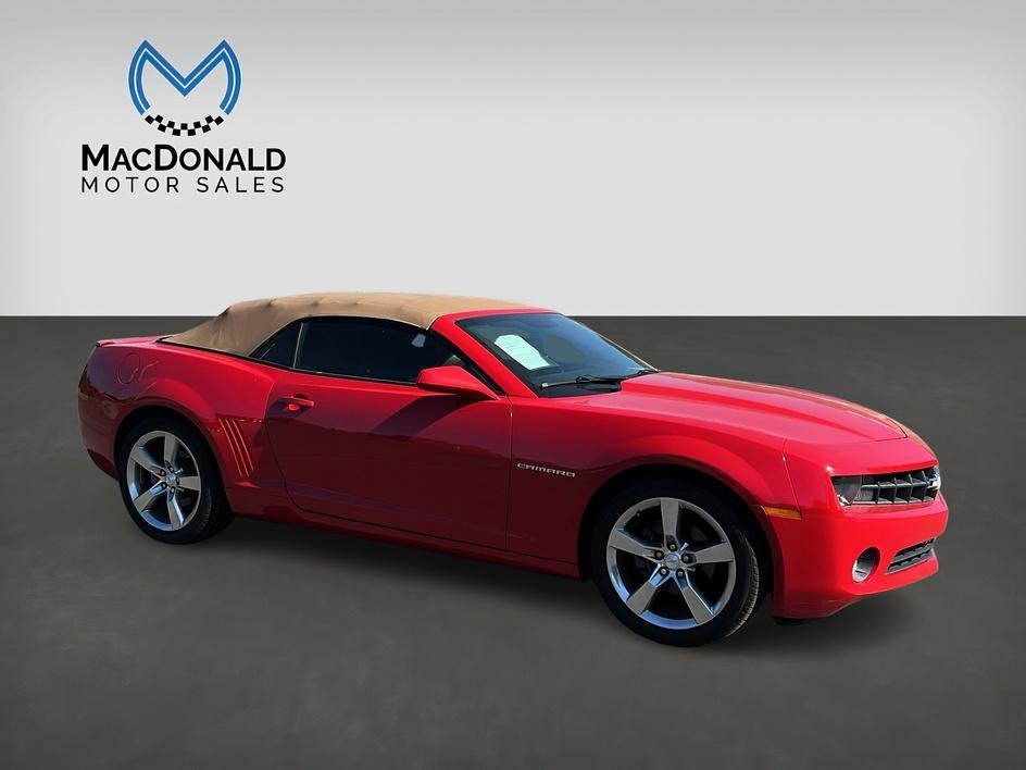 Used 2011 Chevrolet Camaro LT w/ RS Package RWD image 2