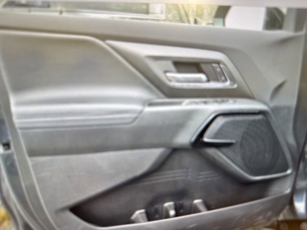 Used 2026 Chevrolet Silverado EV LT AWD/4WD image 10