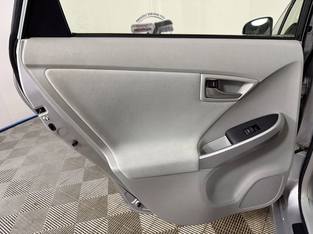 Used 2014 Toyota Prius Three image 21