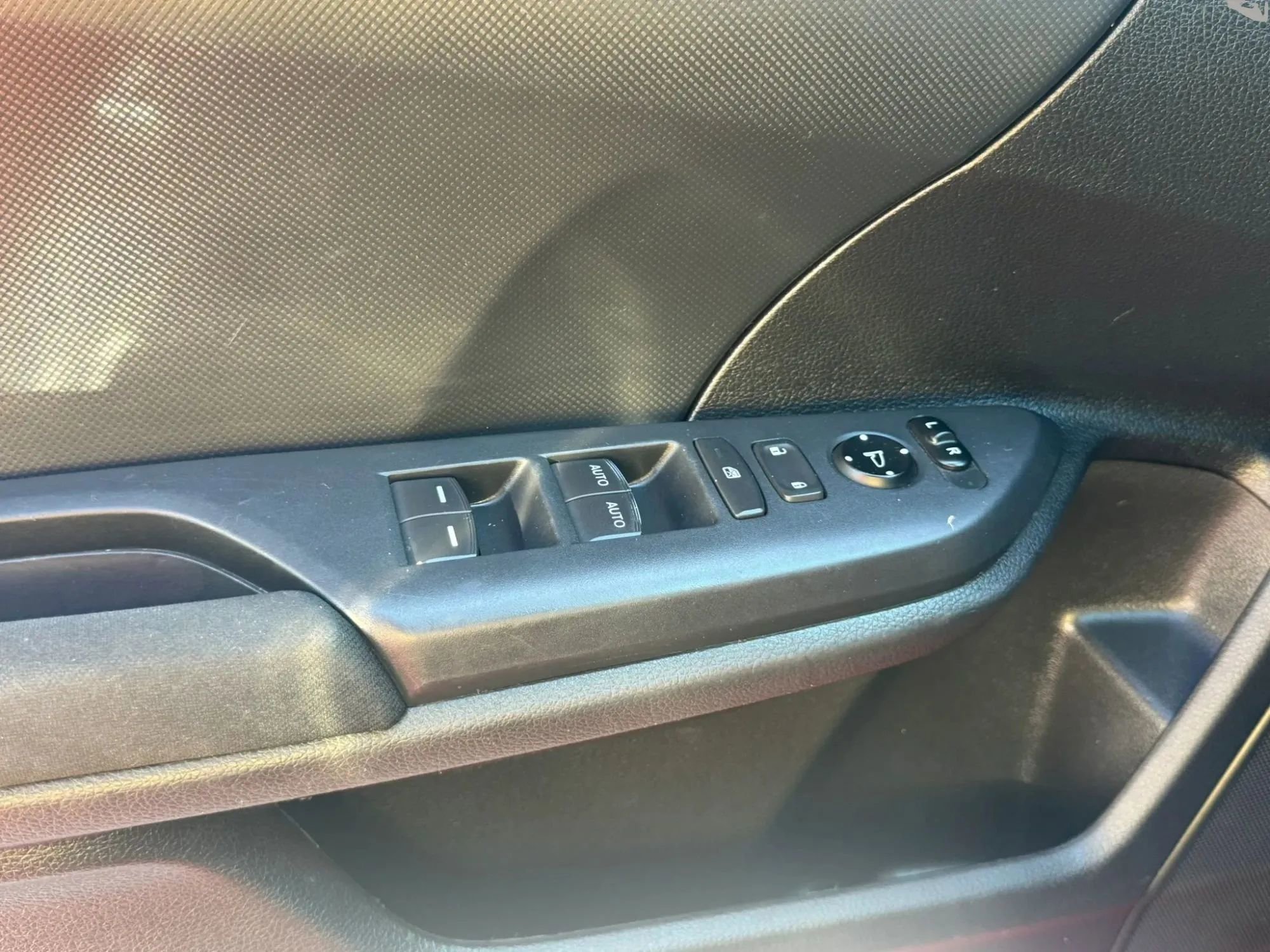 Used 2018 Honda Civic Sport image 17