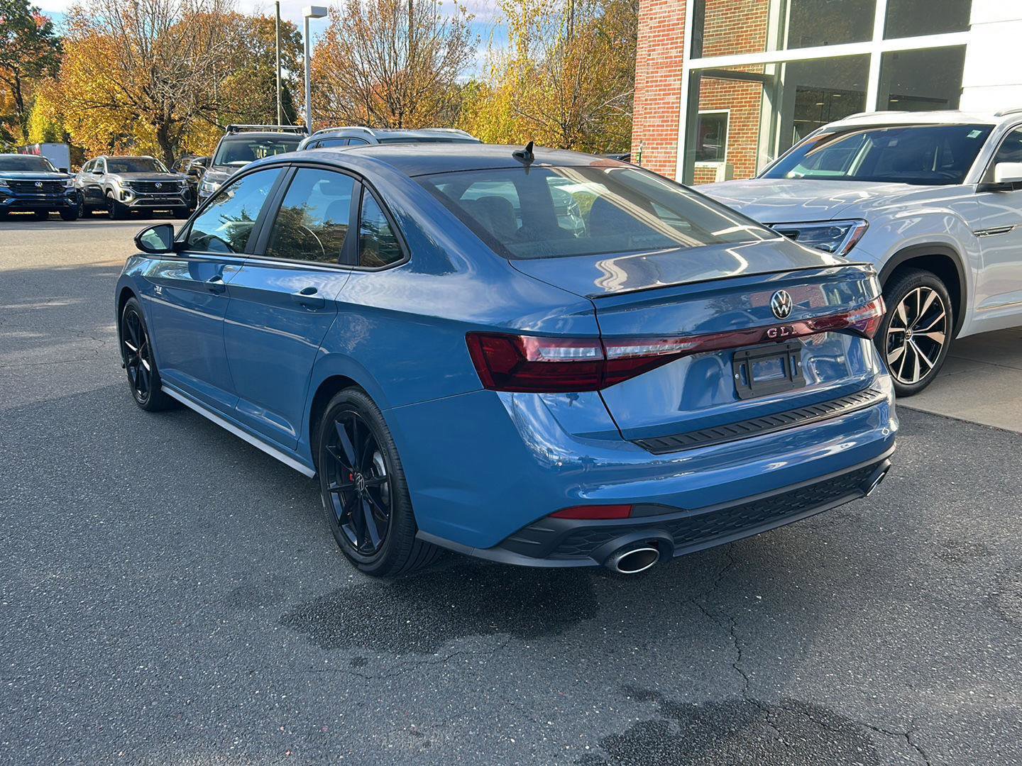 Used 2025 Volkswagen Jetta GLI Autobahn w/ GLI Black Package image 2