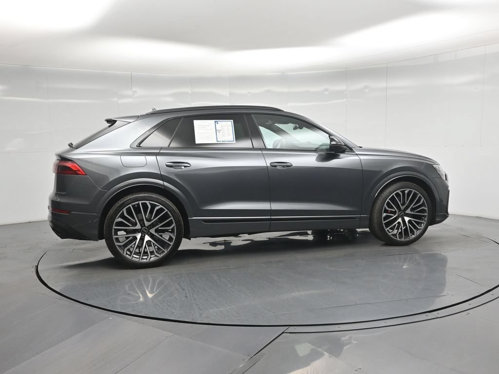 Used 2025 Audi SQ8 Premium Plus AWD/4WD image 22