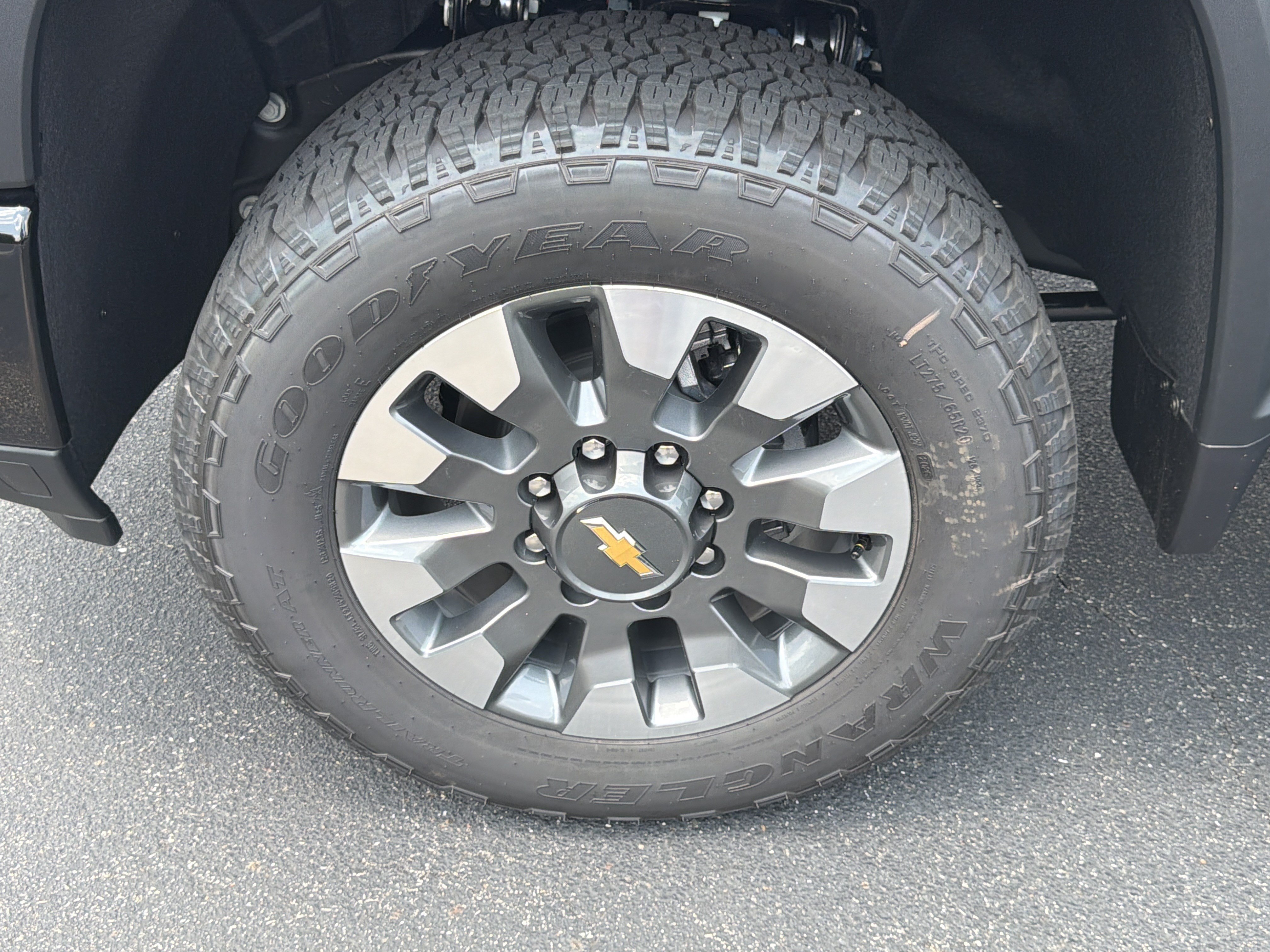 New 2026 Chevrolet Silverado 2500 Custom w/ Custom Value Package AWD/4WD image 11