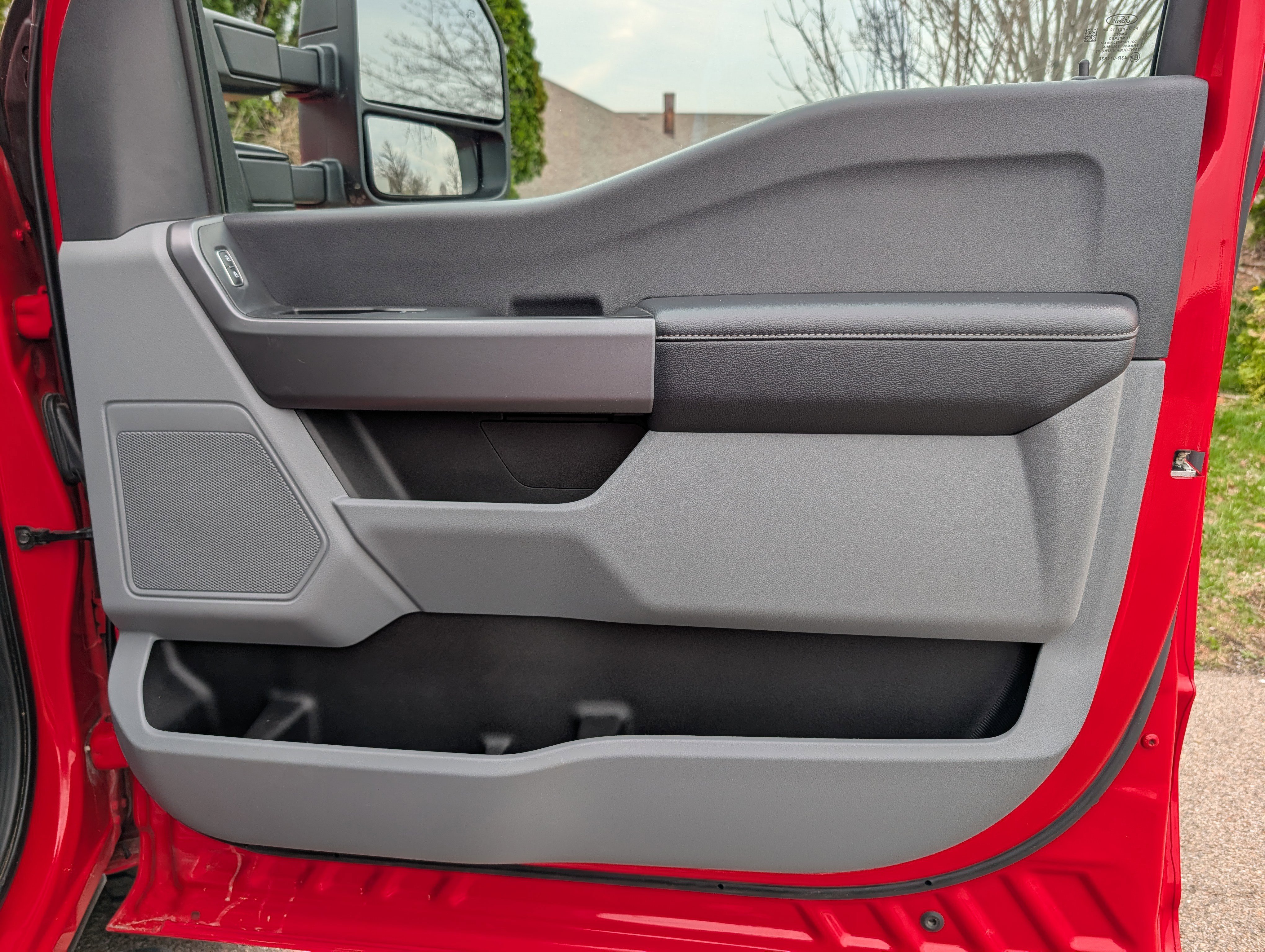 Used 2025 Ford F250 XLT image 36