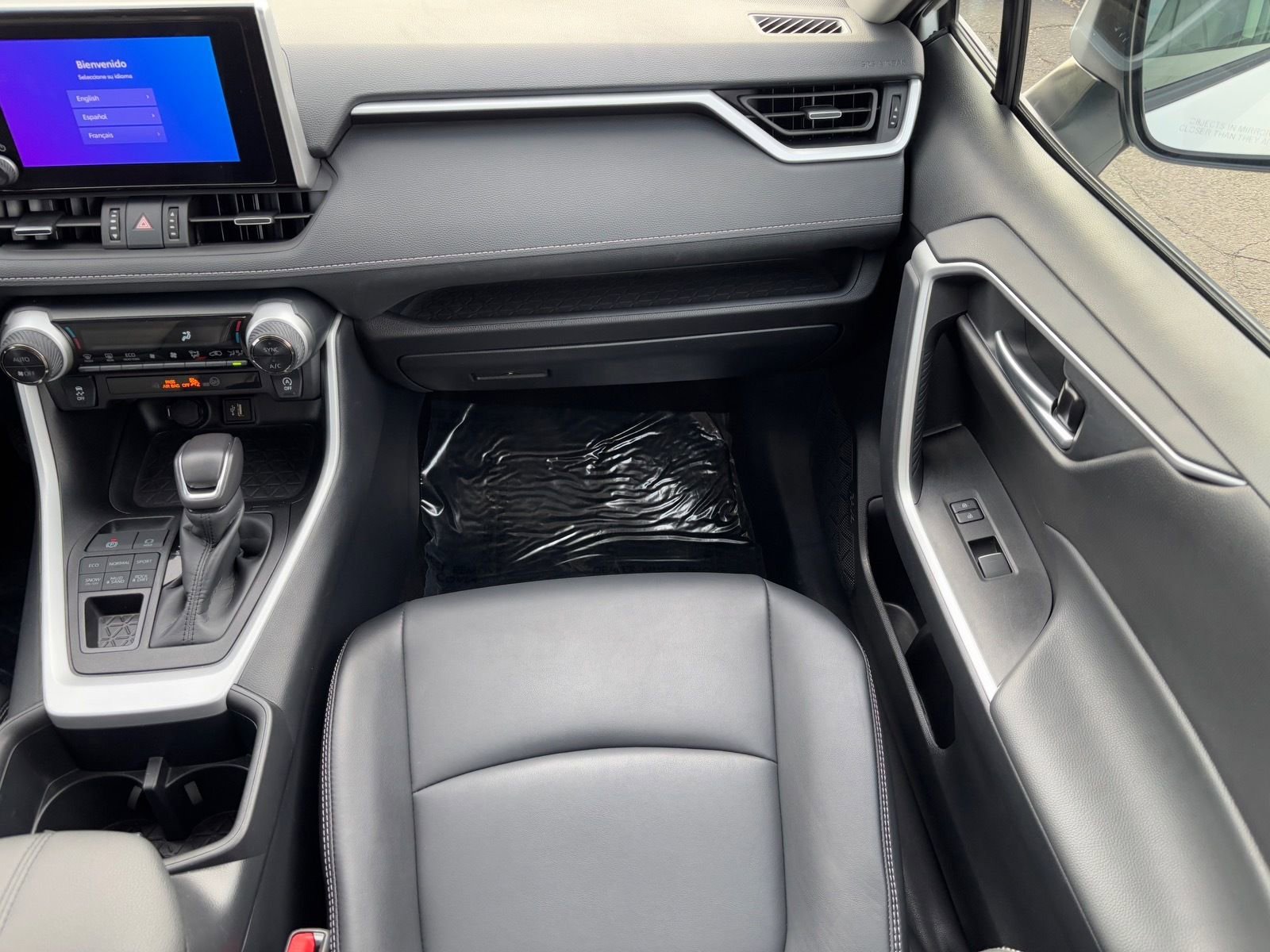 Certified 2025 Toyota RAV4 XLE Premium image 19