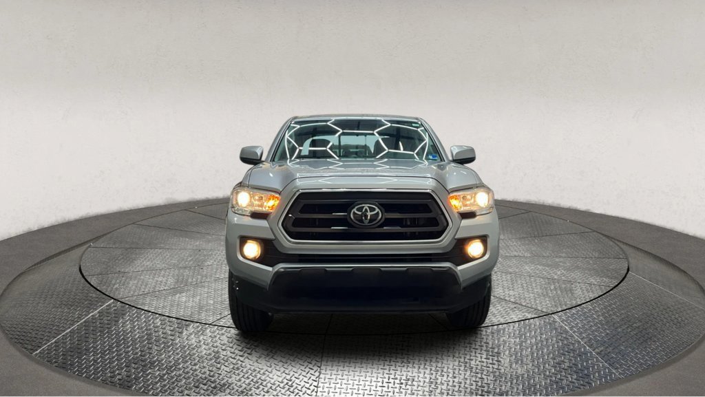 Used 2021 Toyota Tacoma SR5 image 3