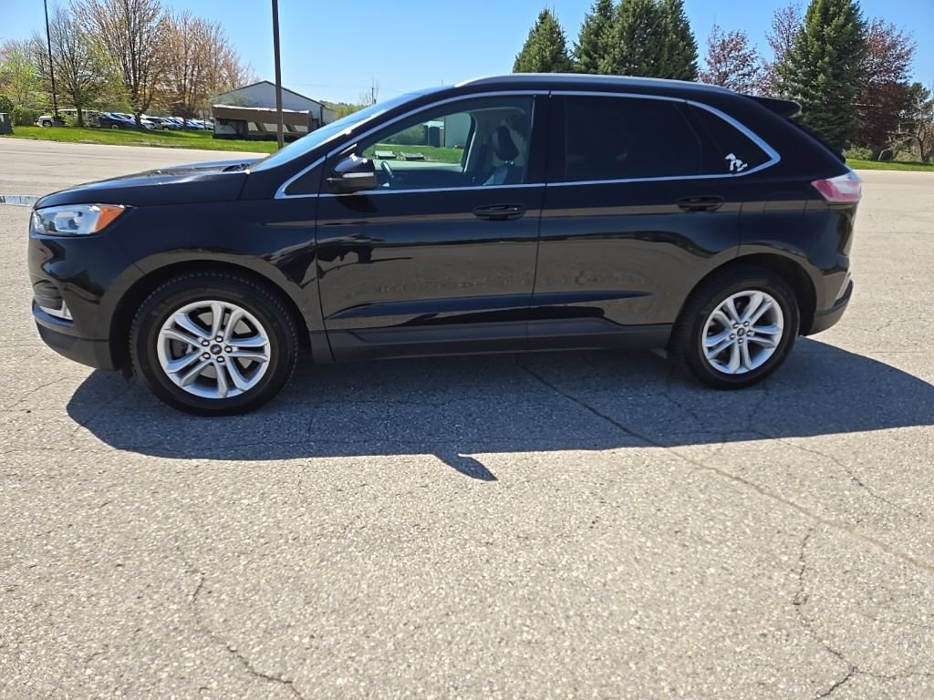 Used 2020 Ford Edge SEL w/ Convenience Package AWD/4WD image 2