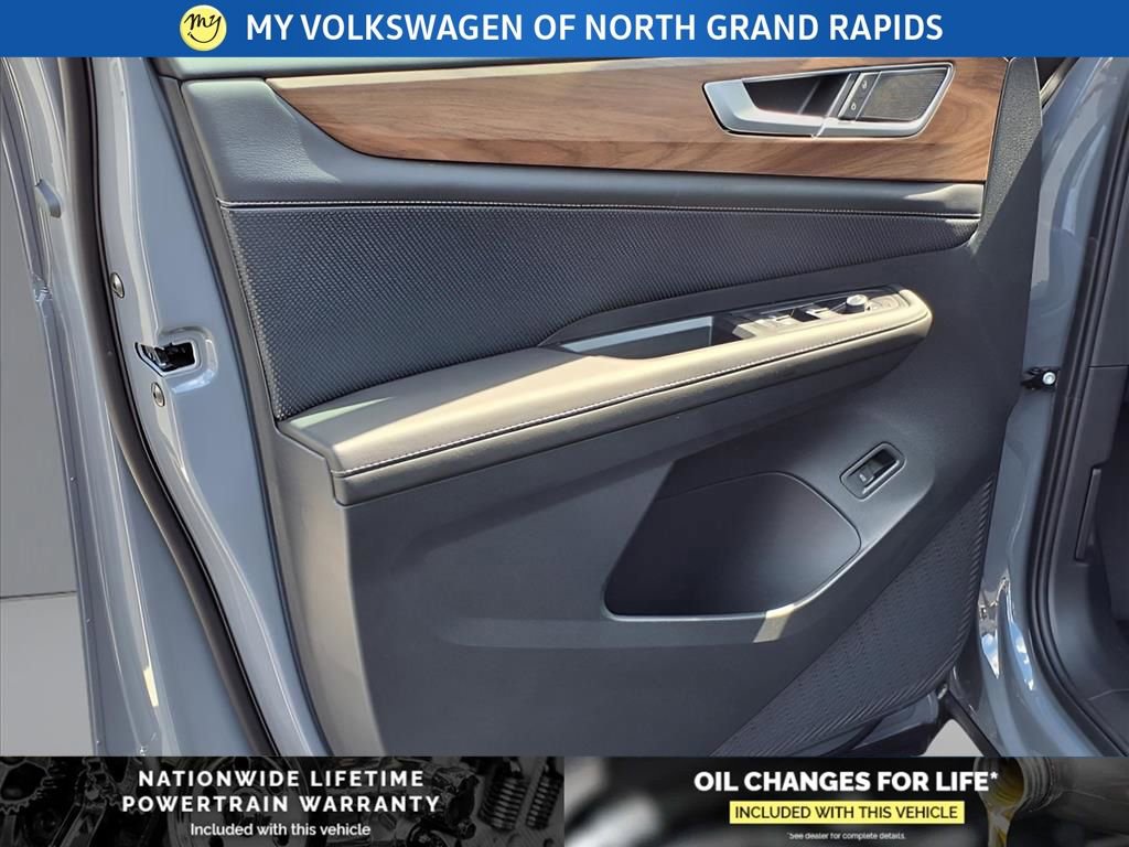 New 2026 Volkswagen Atlas SE image 4