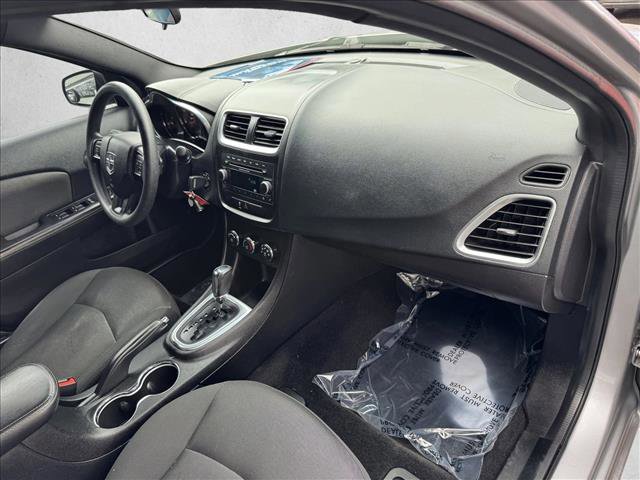 Used 2014 Dodge Avenger SE FWD image 19